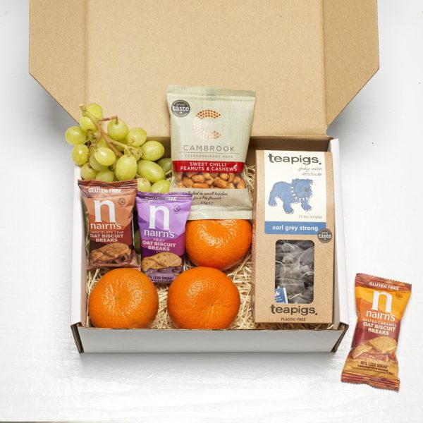 Fruit and Tea Gift Pack