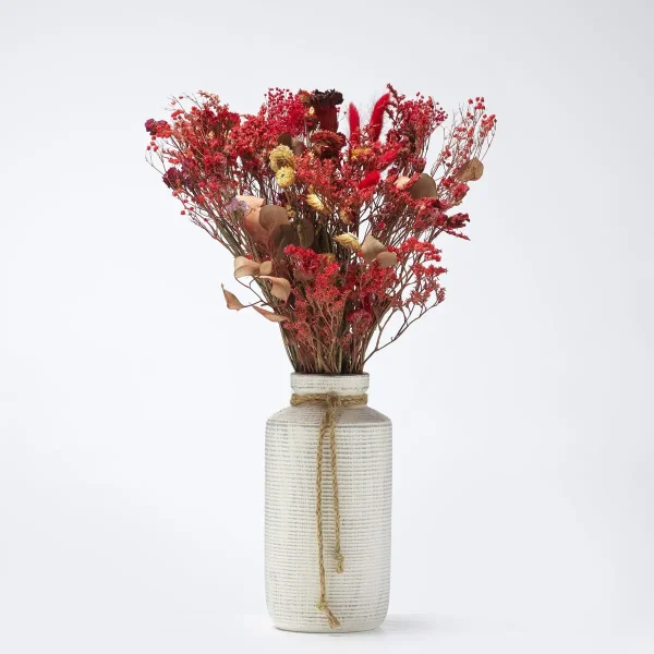 Fantasi-Red-Fruit-and-Flowers