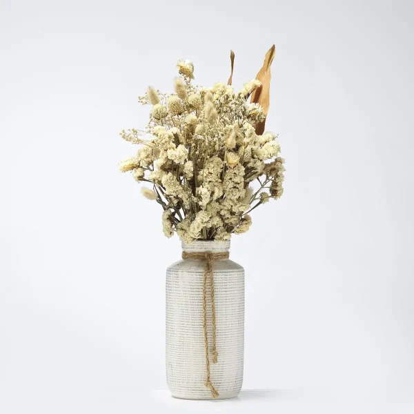 Fantasi-White-And-Cream-Fruit-and-Flowers